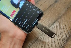 USB quà tặng – Giải pháp truyền thông thương hiệu hiệu quả từ Giải Pháp Văn Phòng